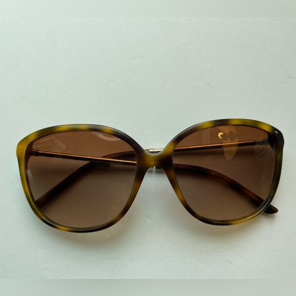 Burberry brown sunglasses. Made in Italy - Picture 5 of 5